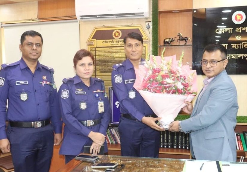 জামালপুরের নবনিযুক্ত জেলা প্রশাসকের সাথে পুলিশ সুপারের সৌজন্য সাক্ষাৎ